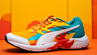 Photo of Спортивные кроссовки с яркими вставками