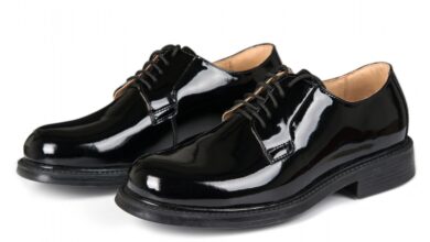 Photo of Туфли на танкетке из лакированной кожи