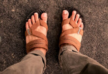 Photo of Летние сандалии с ремешками и пряжками