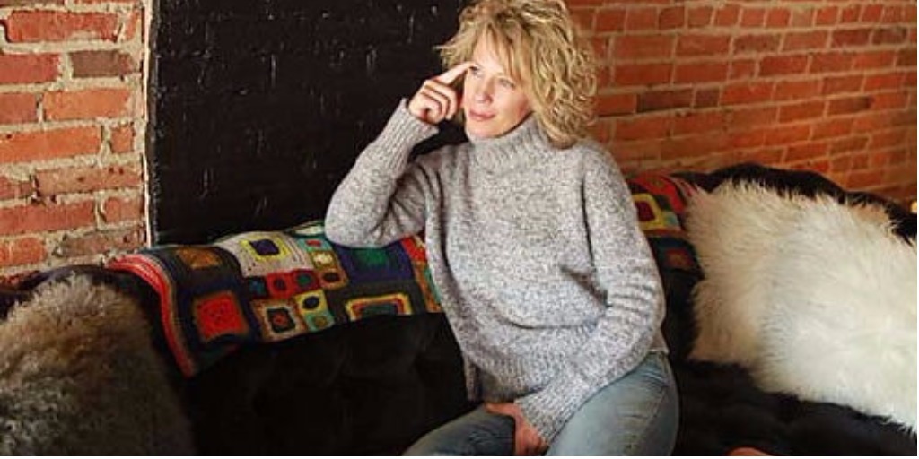 Фото 45 — Джемпер с воротником-гольф