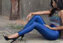 Photo of Леггинсы с контрастными вставками