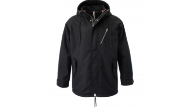 Photo of Куртка-бомбер из нейлона с металлическими деталями